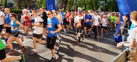 biegacze maratonu organizacja imprez sportowych